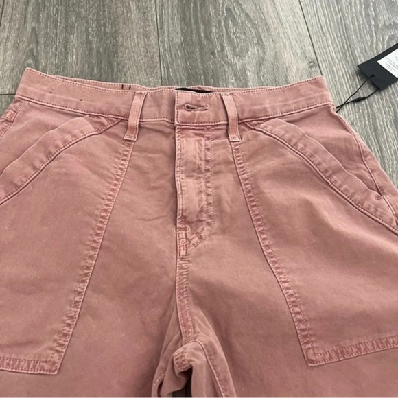 Veronica Beard Jean
Charlie Barrel Pants with Patch Pockets - Picture 2 of 10